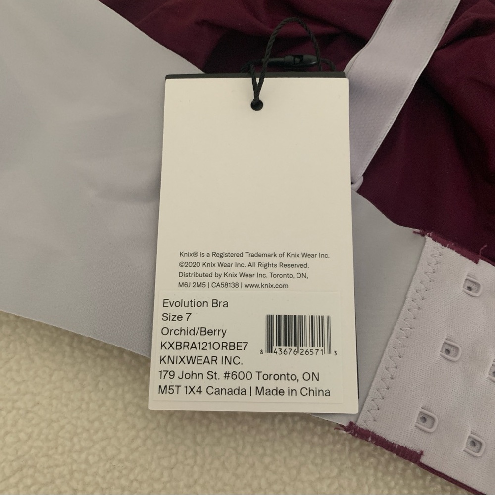 Women’s 7 KNIX Evolution Orchid Berry Reversible Bonded Convertible Bra NWT - Picture 6 of 9